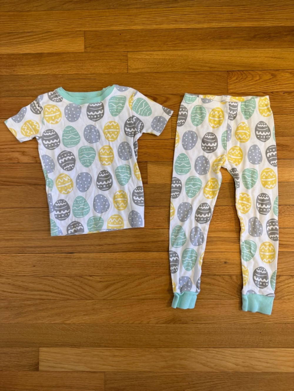 Carter's White Pajama Set with Yellow, Mint and Gray Egg Print